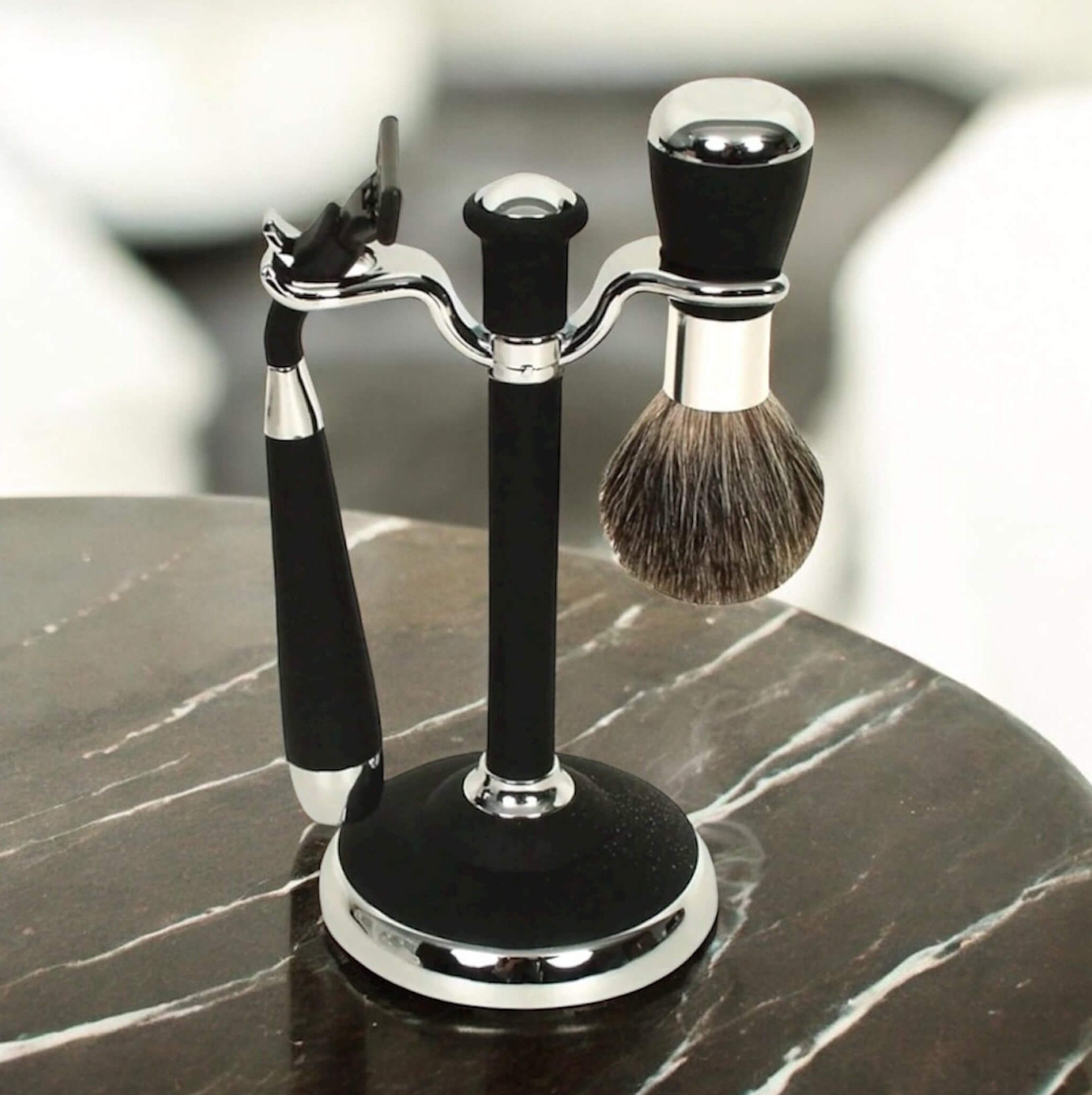 Comoy Mach3 Black/Chrome Shave Set