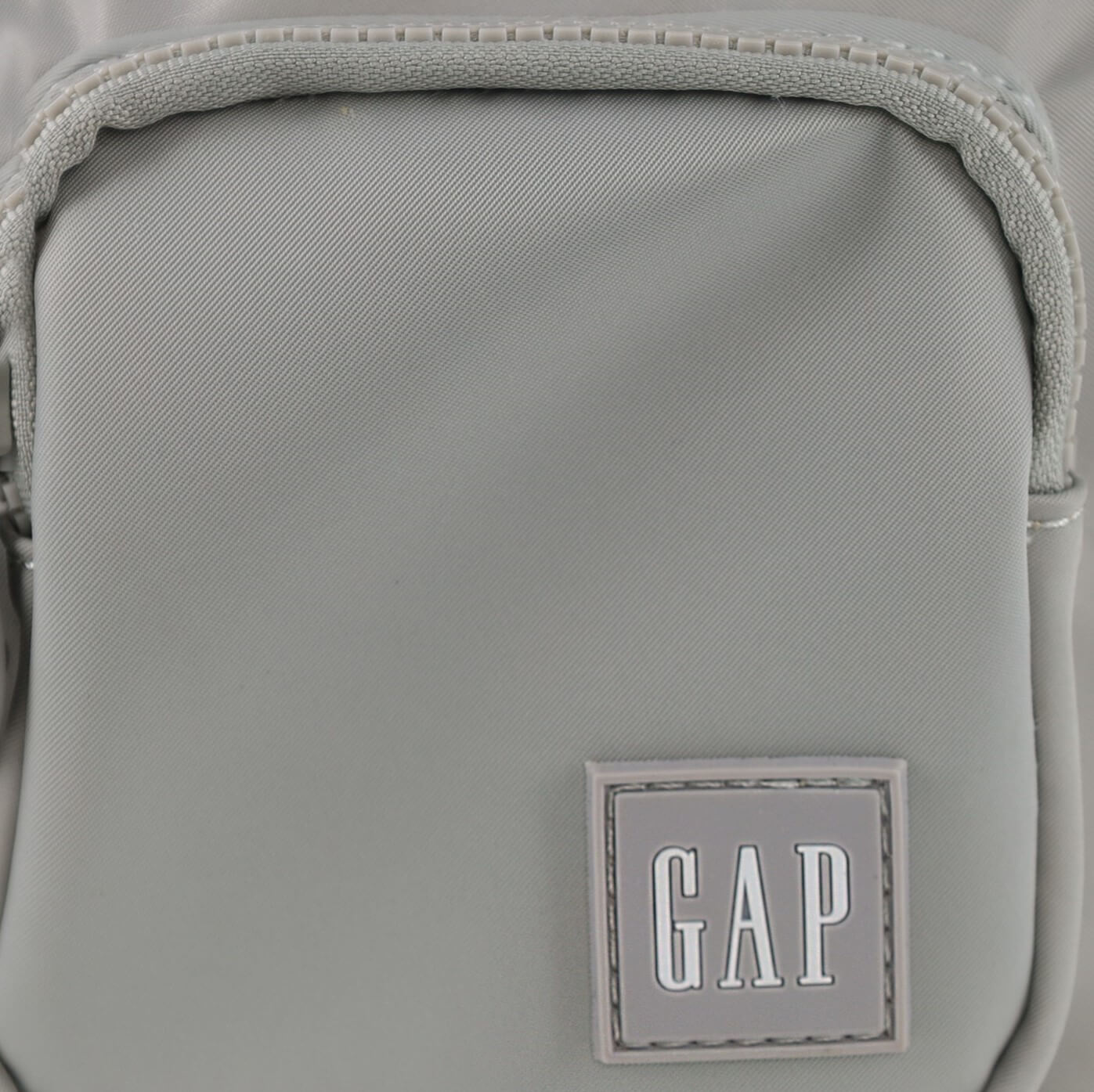 GAP Ladies RFID Nylon Crossbody Bag in Chino