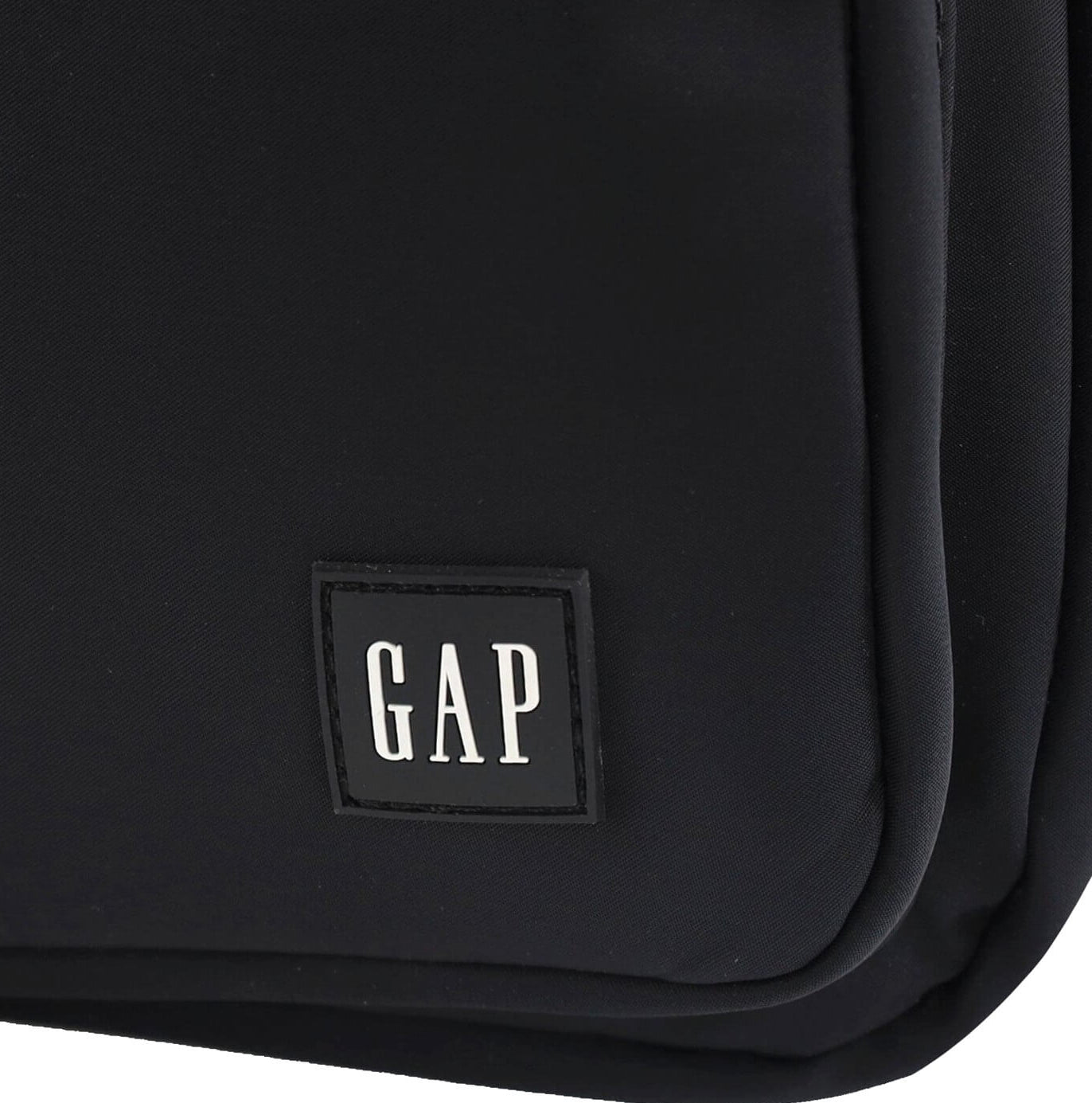 GAP Men's Nylon Sling Bag in Black