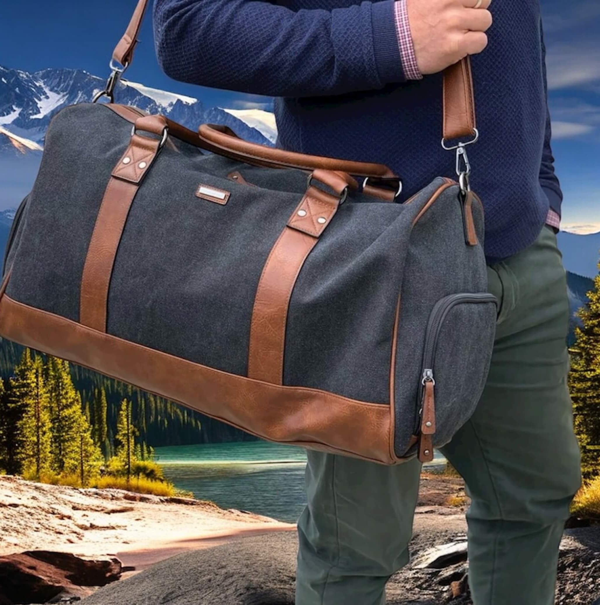 Pierre Cardin PC2581 Canvas Overnight Duffle Bag/Black