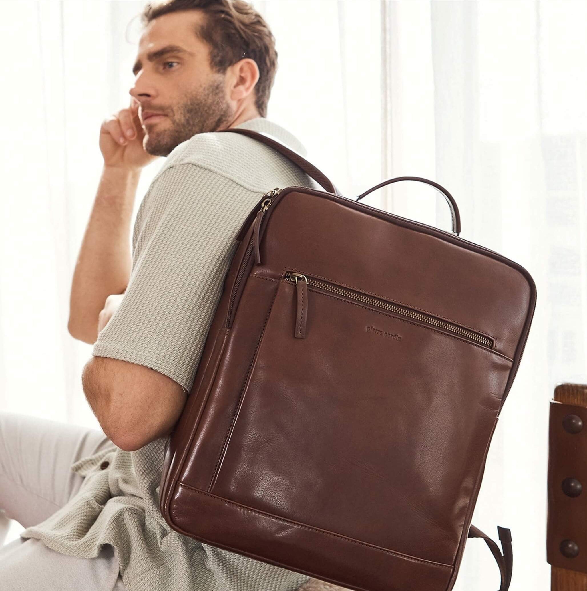 Pierre Cardin Italian Leather Business-Laptop Backpack in Oak