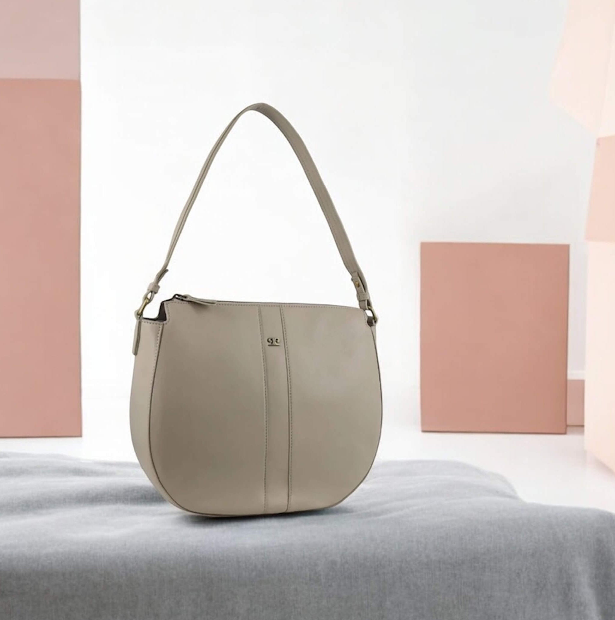 Pierre Cardin Ladies Leather Classic Hobo Bag in Bone