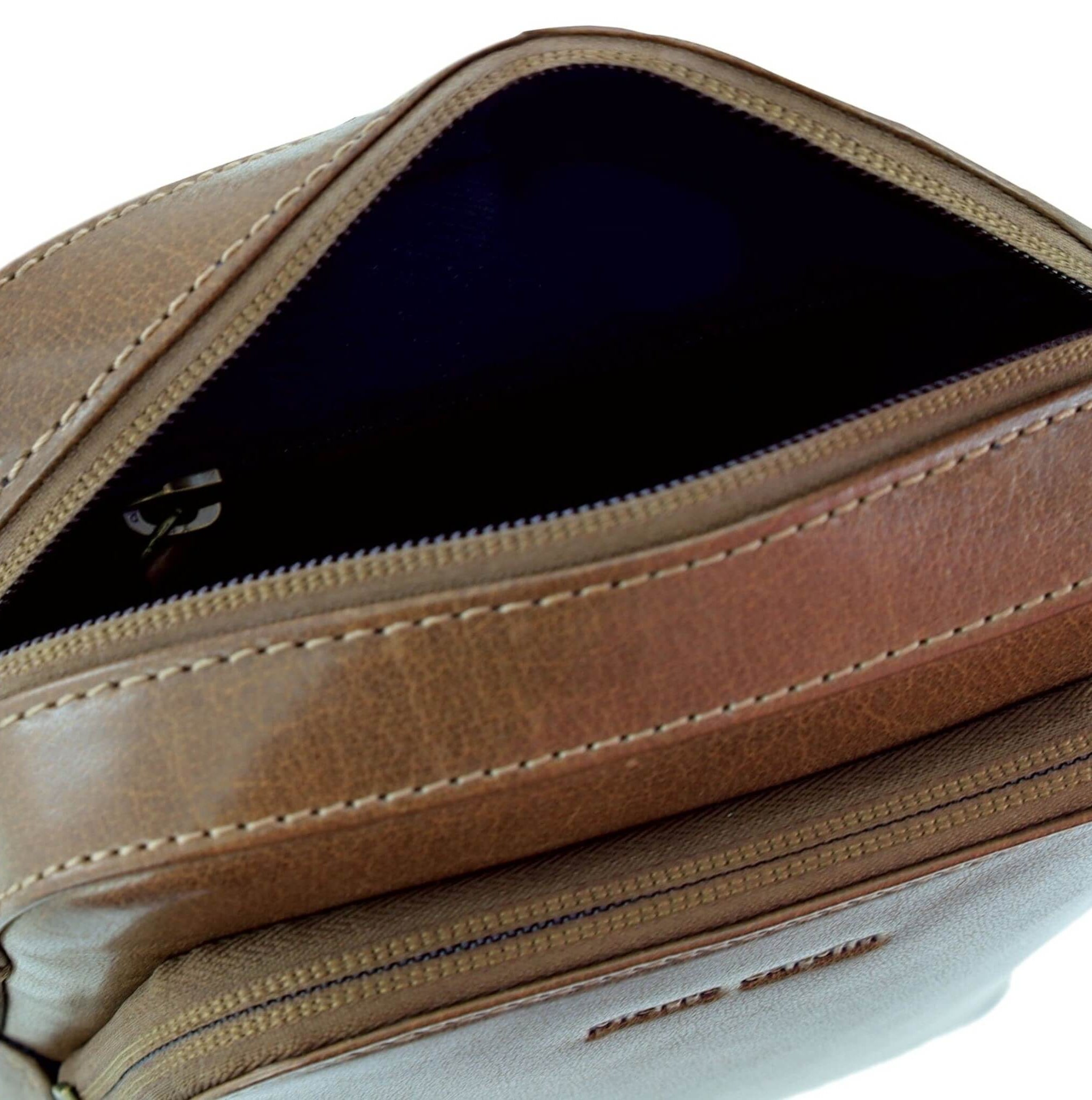 Pierre Cardin Mens Genuine Leather Classic Crossbody Bag in Oak