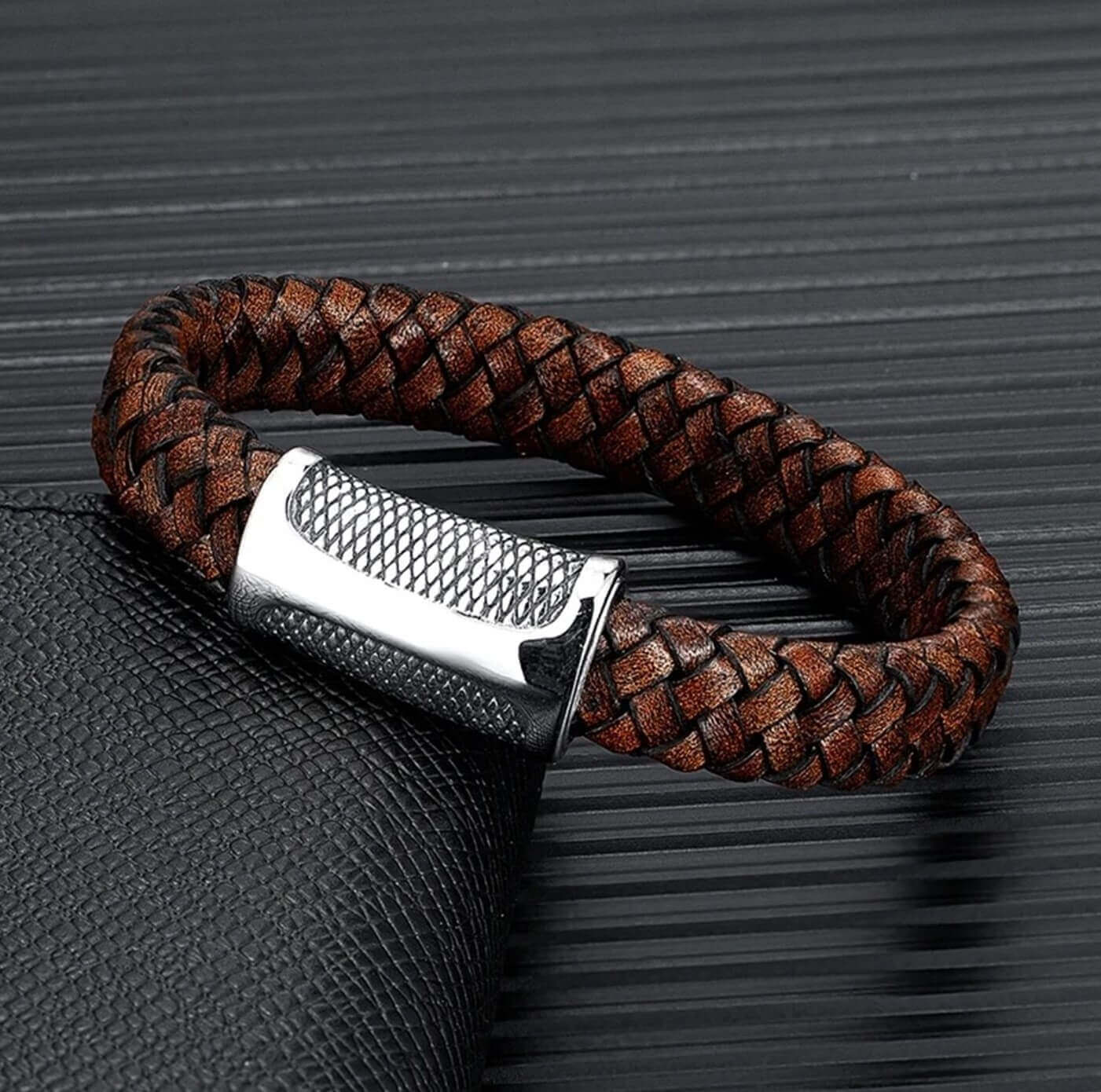Vogue Leather Bracelet