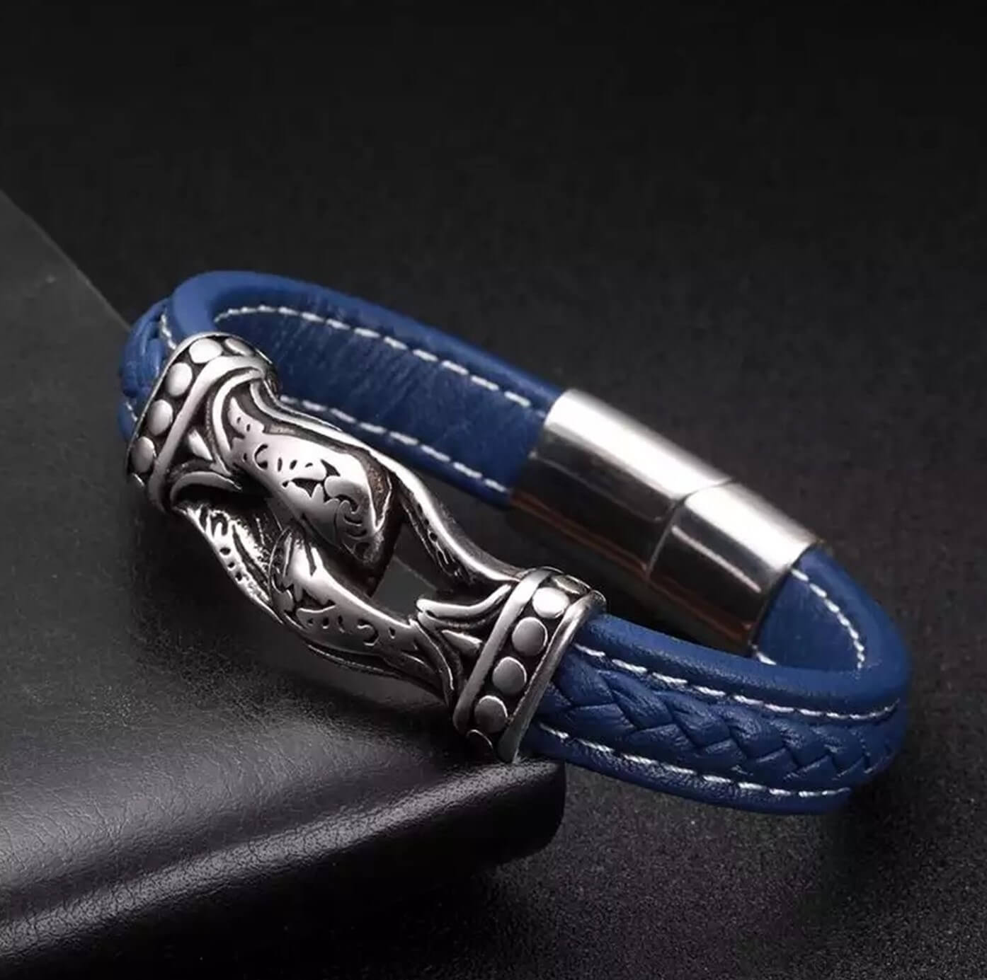 Antiquate Navy Mens Leather Bracelet