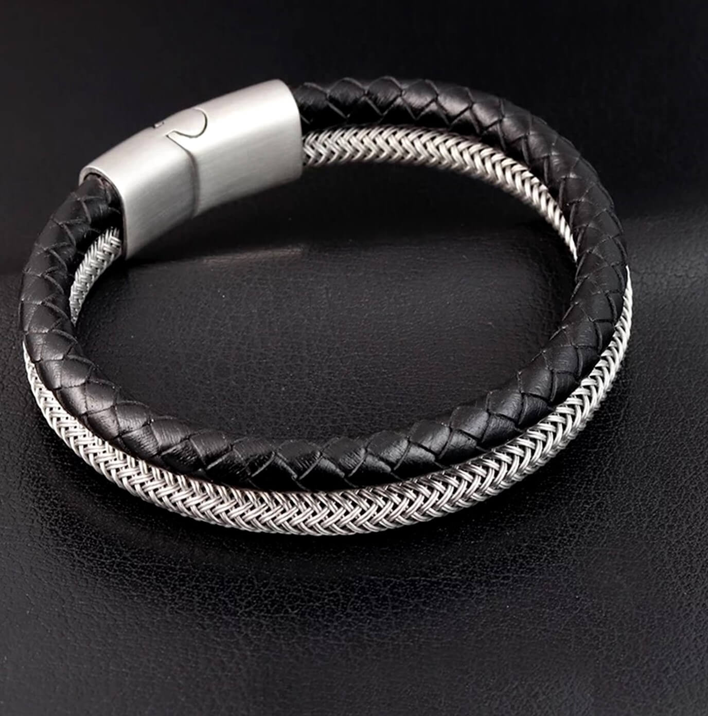 Unisex Modern Fusion Bracelet