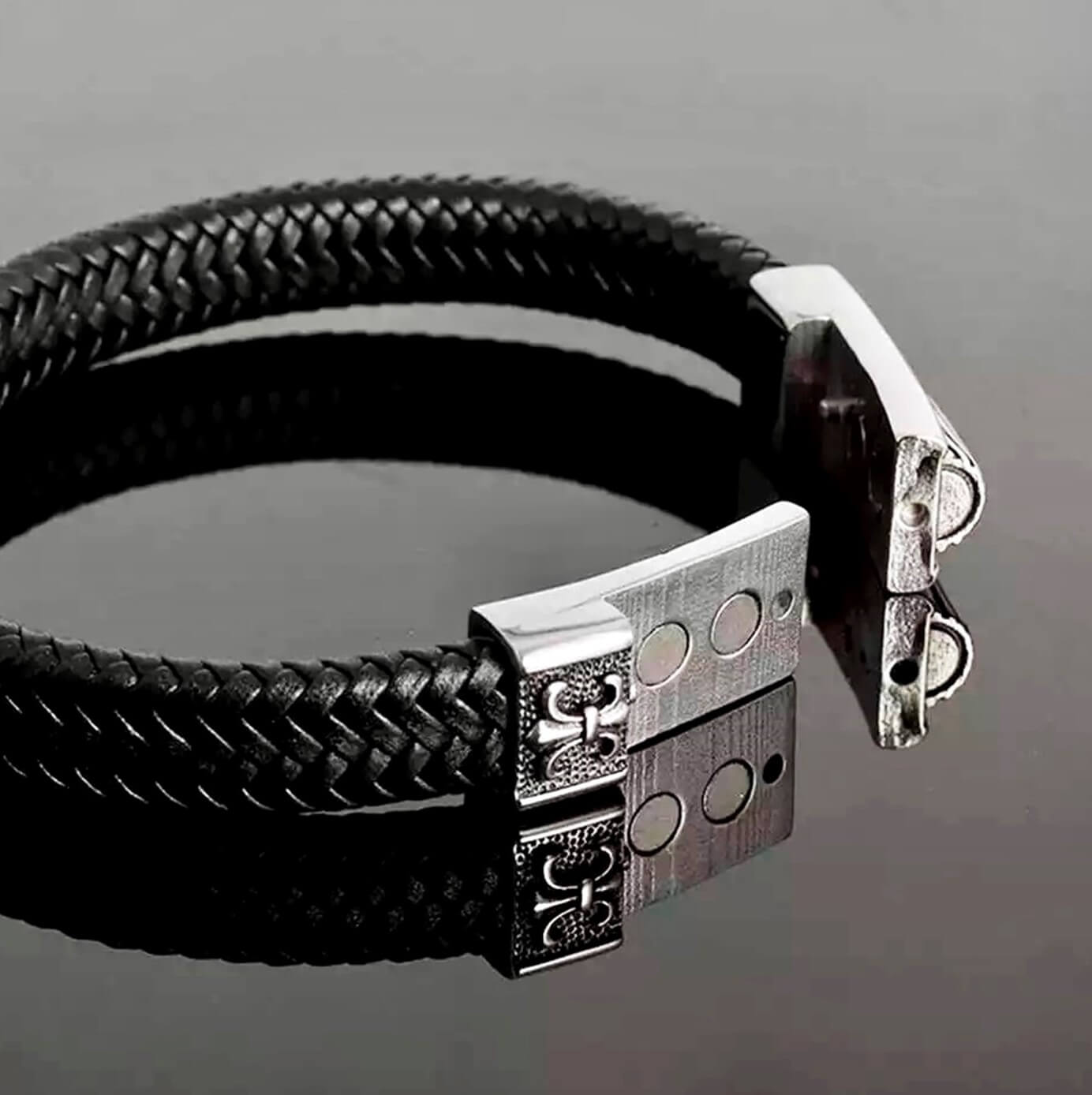 Mens Black Leather Shell Bracelet