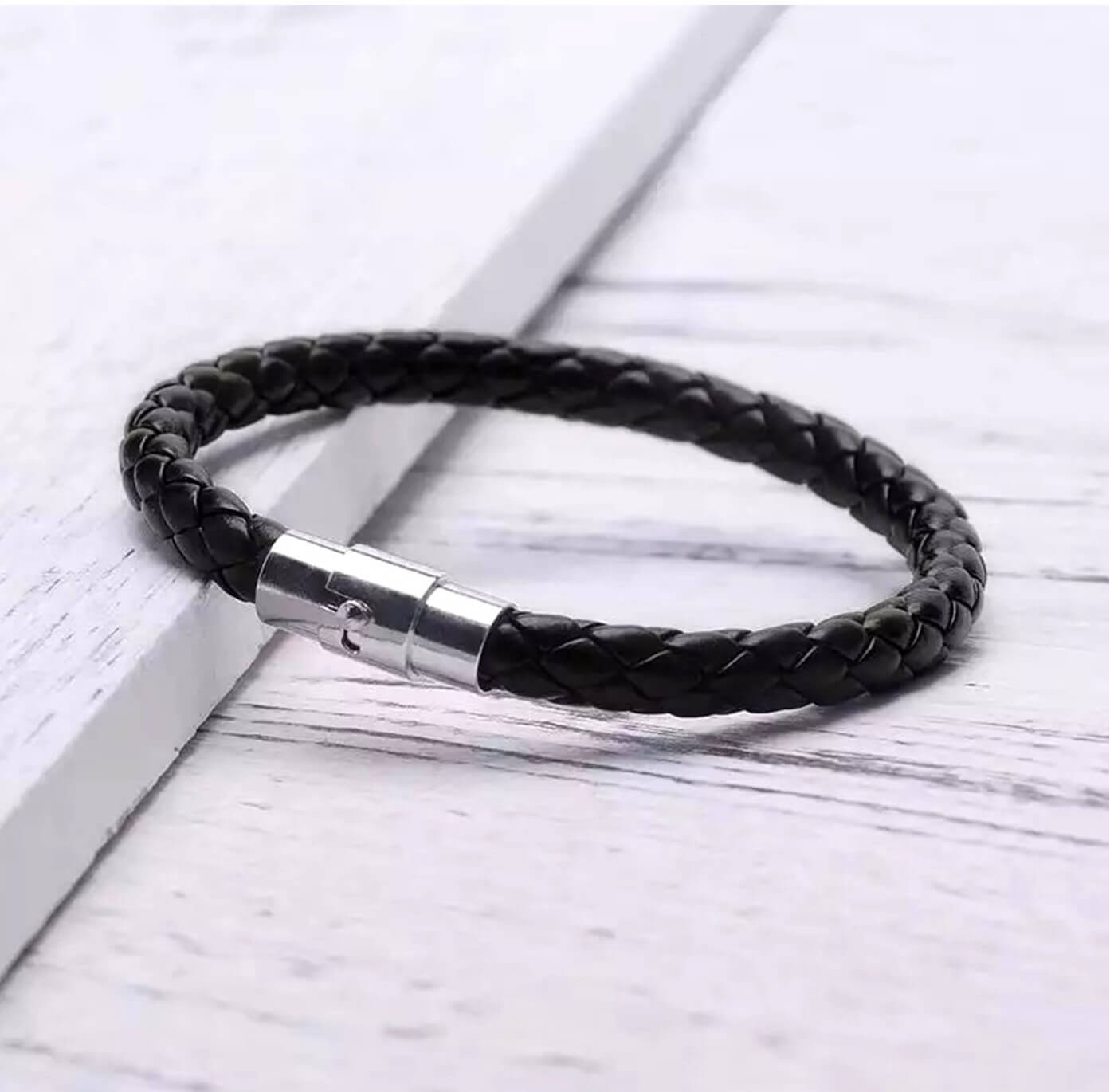 Unisex Communal Leather Bracelet/Black