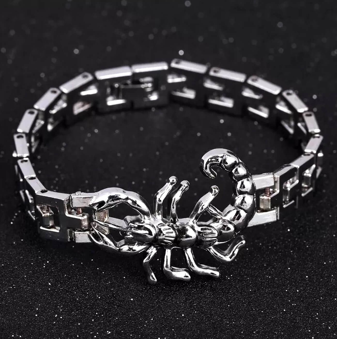 Unisex Interlinked Zodiac Scorpion Steel Cuff/Silver