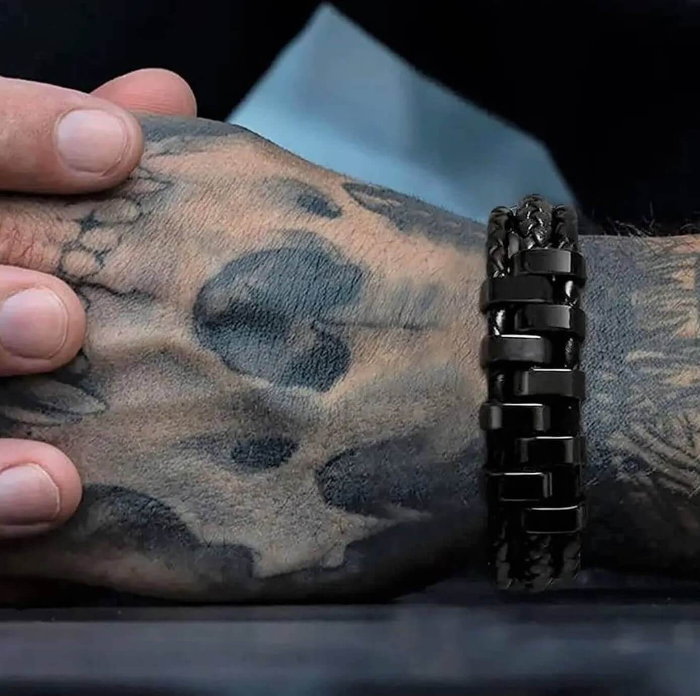 All Black Beam Leather Bracelet