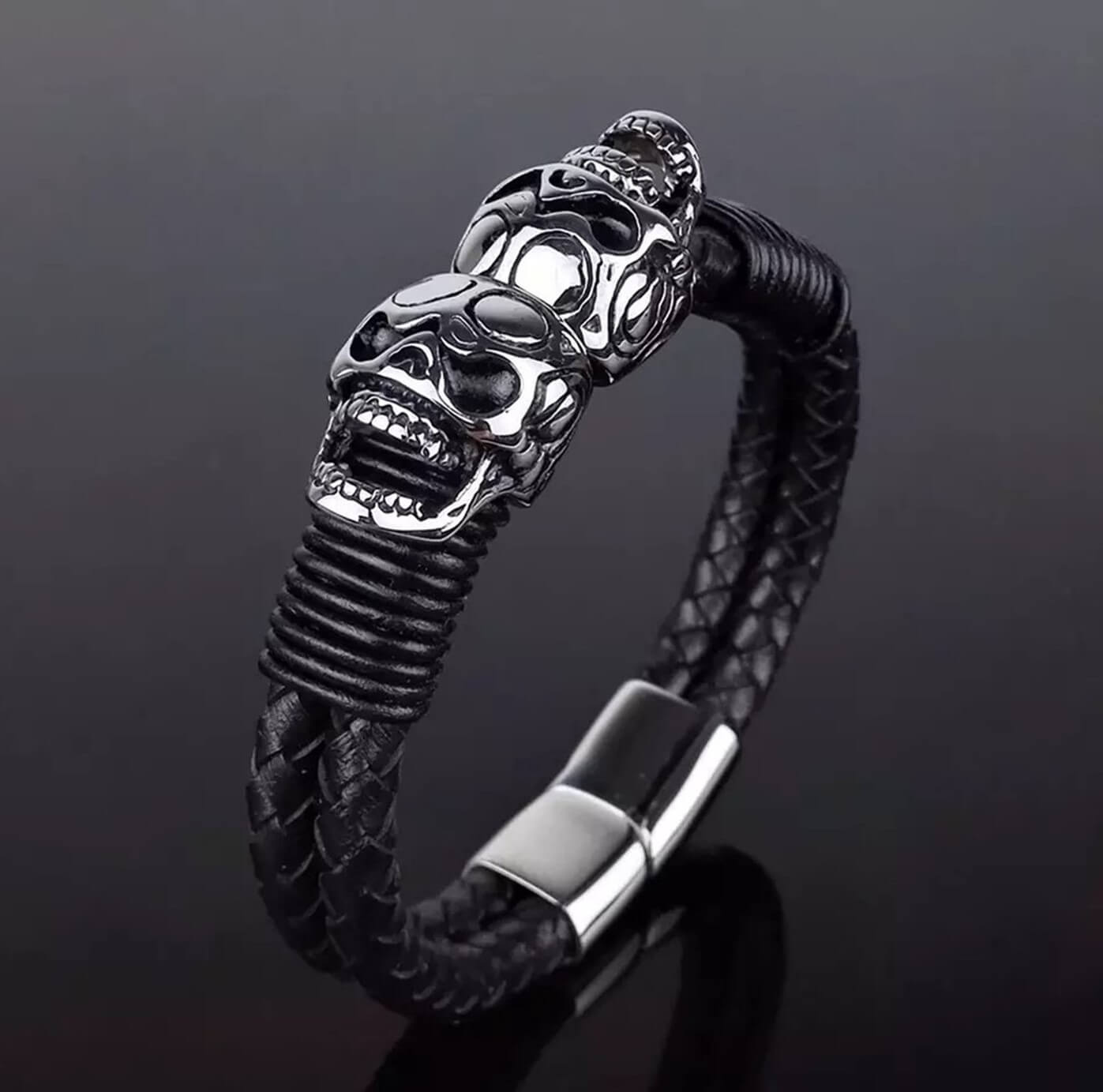 Maxilla Twin Skull Leather Bracelet