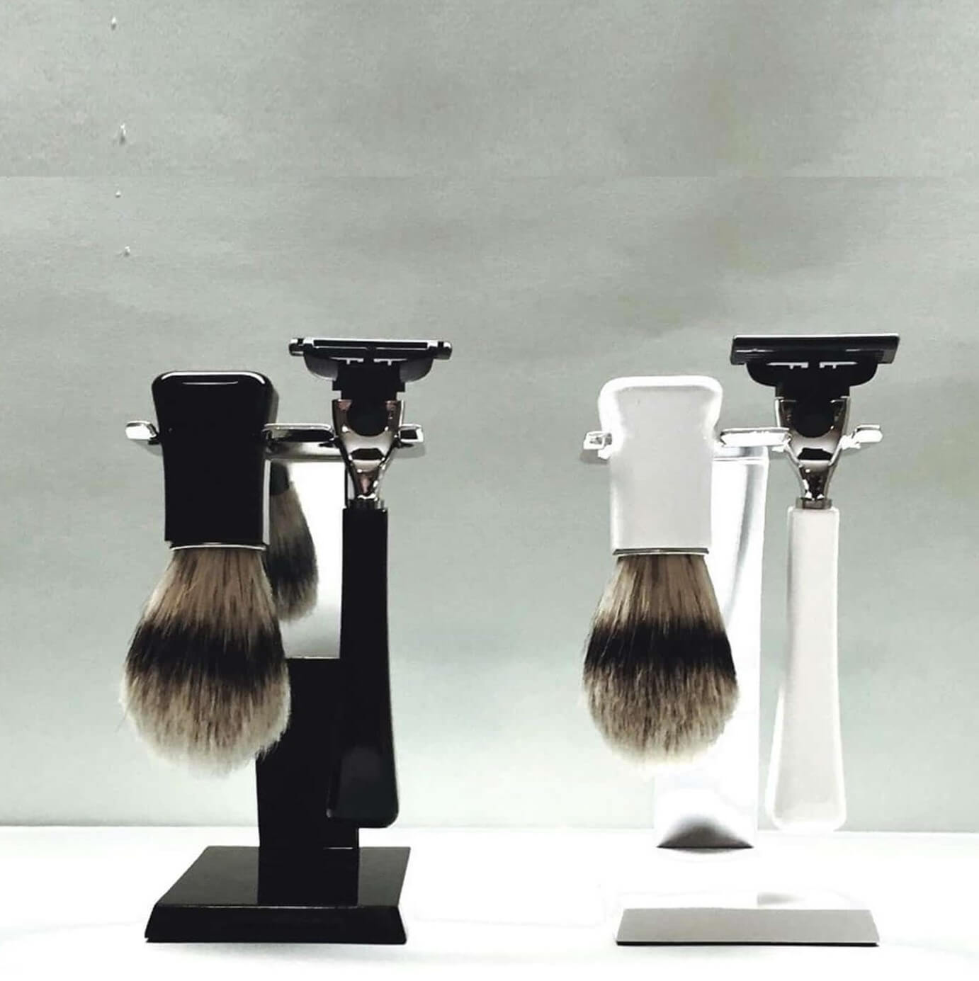 Comoy MAK3 White Shave Set