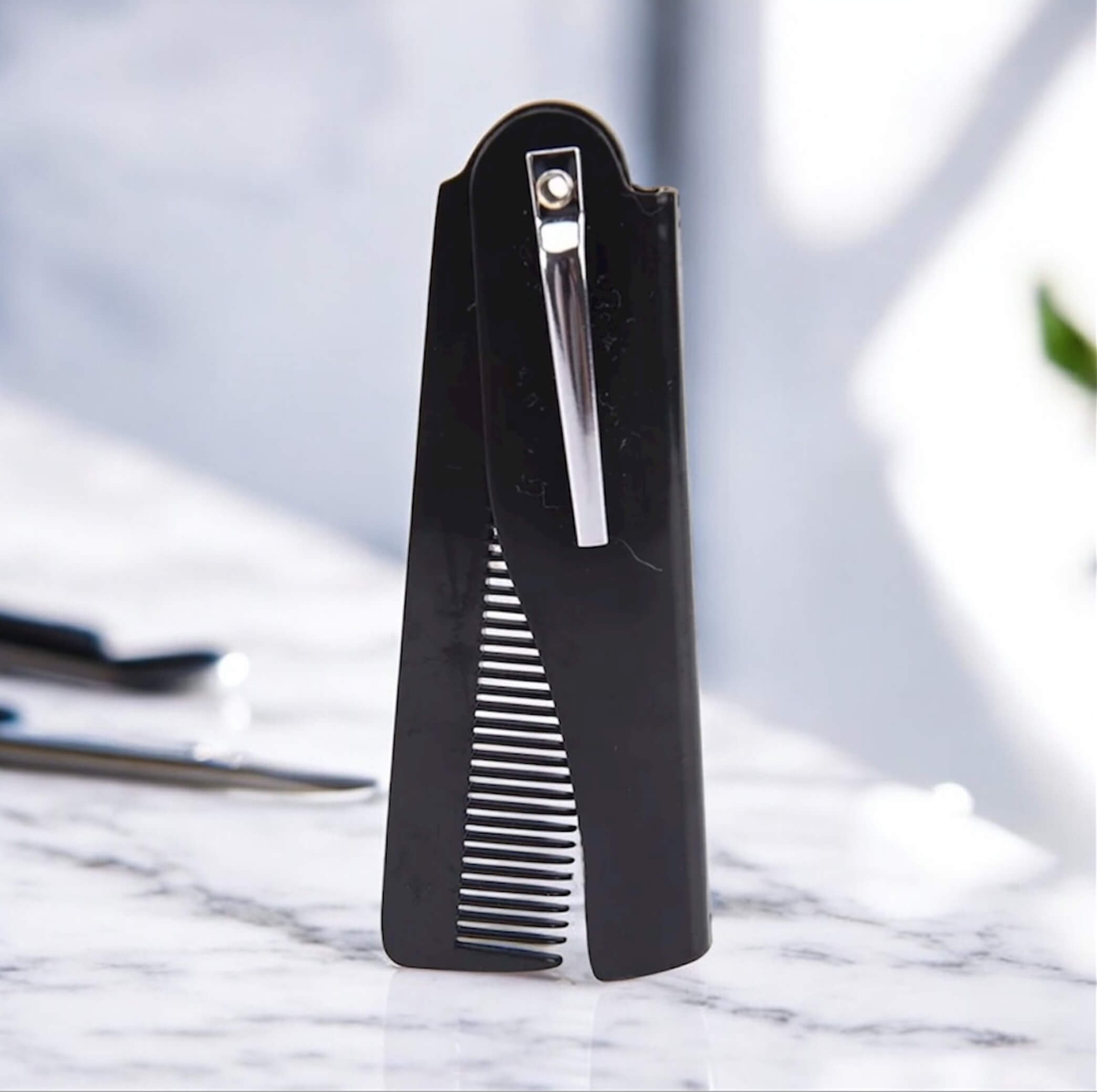 Mens Compact Folding Acrylic Beard Comb