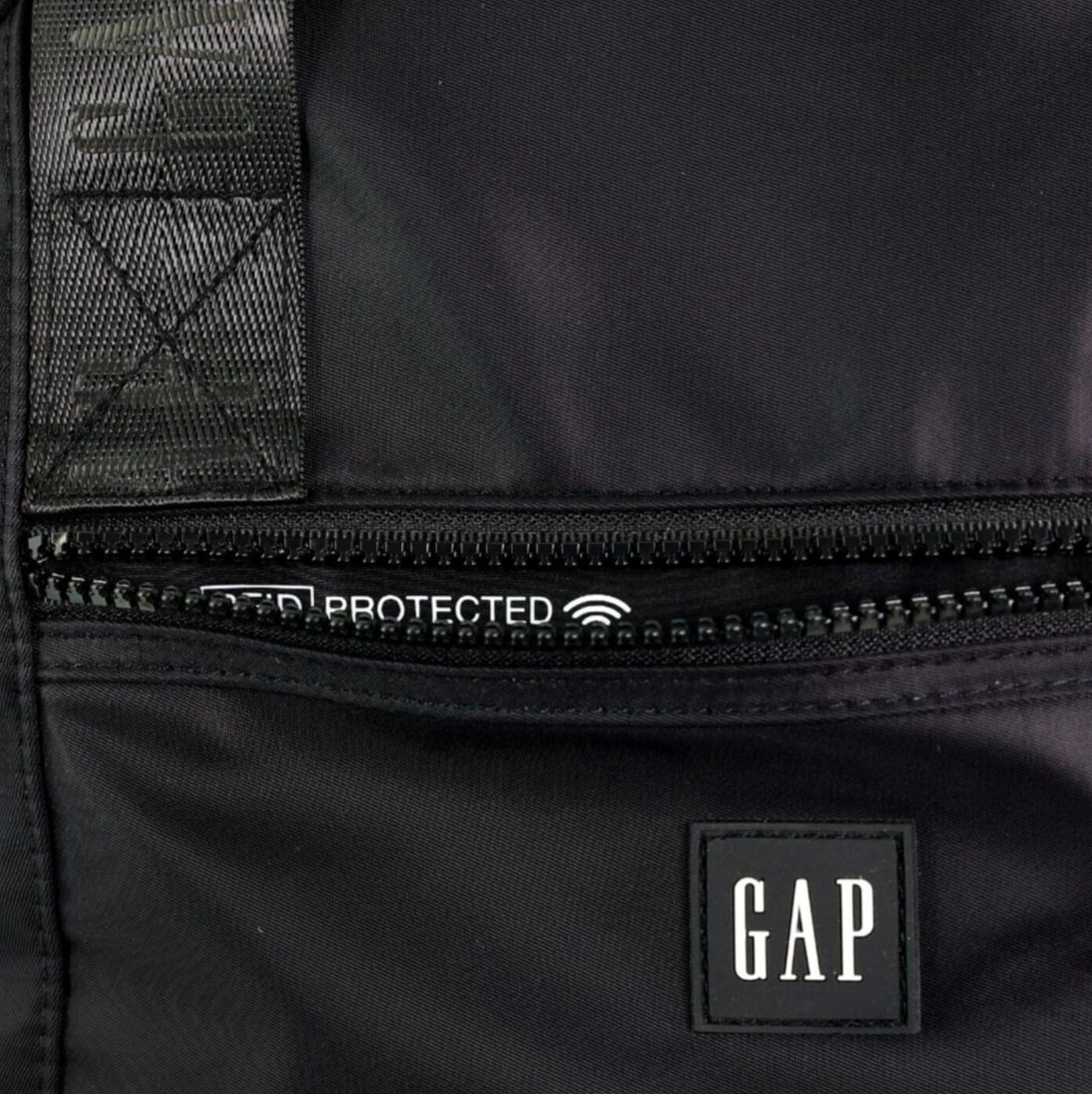 GAP Unisex RFID Nylon Travel Backpack in Black