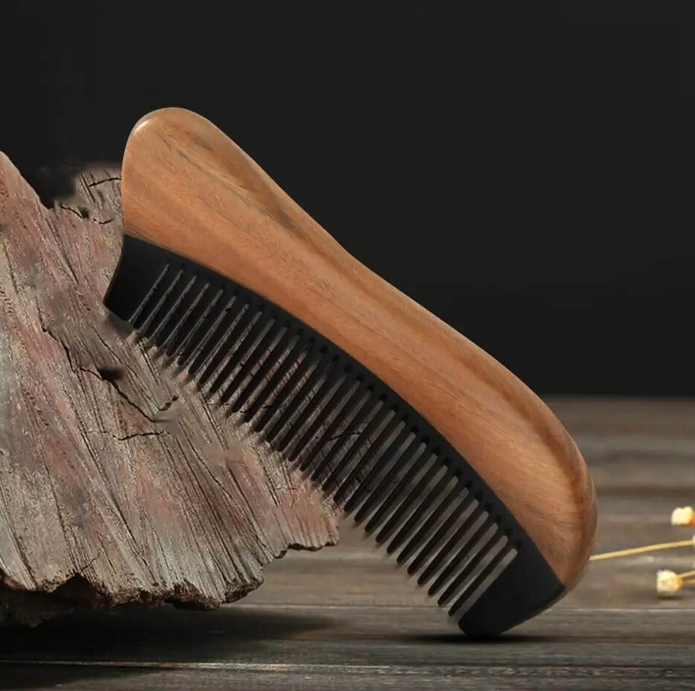 Green Sandalwood Black-Ox Hair/Beard Comb