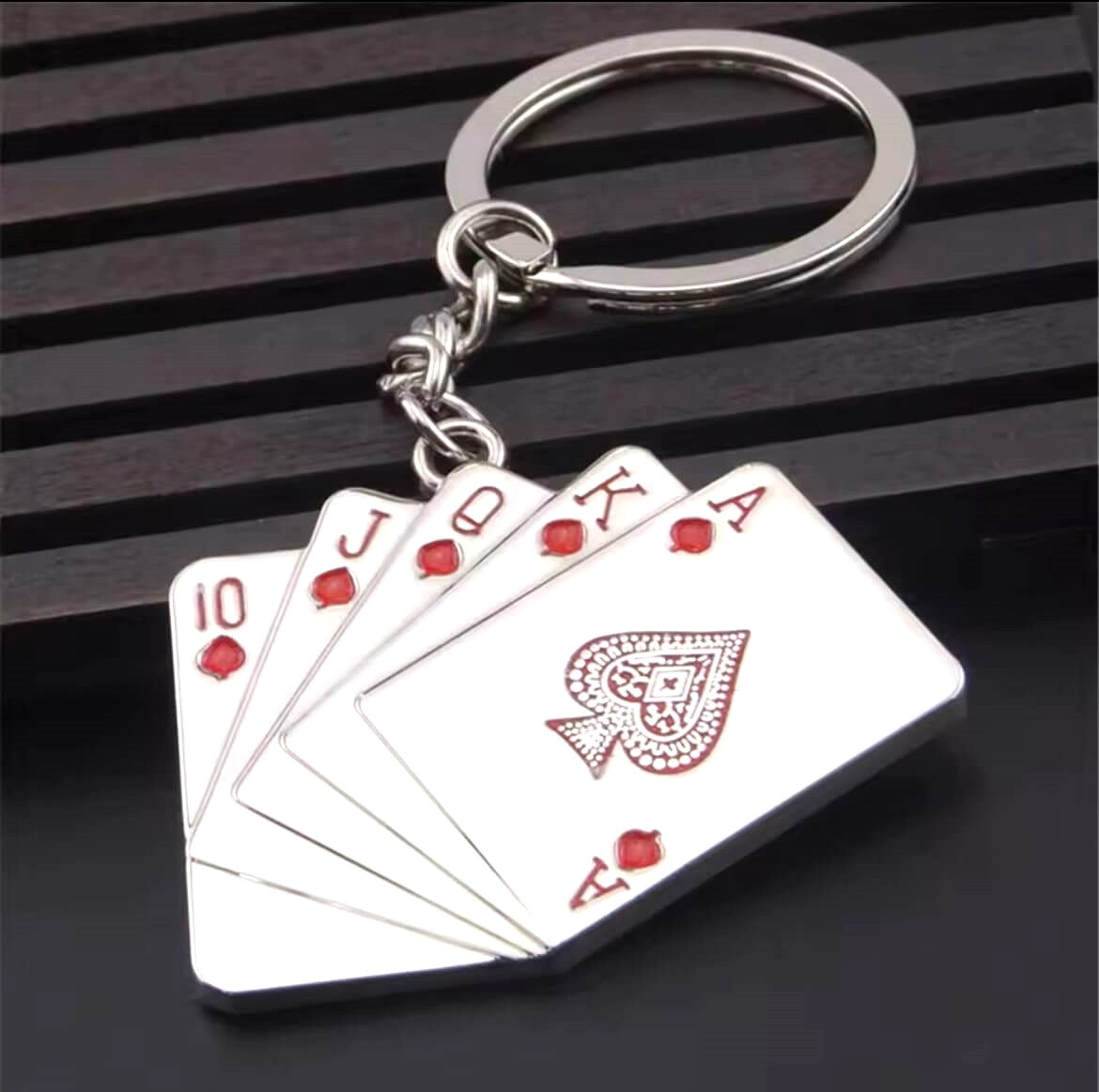 Straight Flush Red Card Keyring Holder