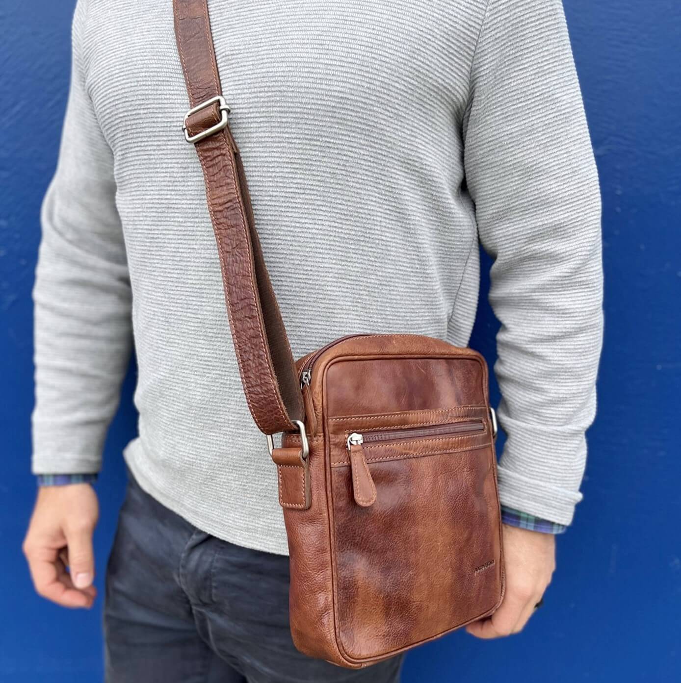 Pierre Cardin PC2800 Rustic Leather Cross Body-iPad Bag/Cognac