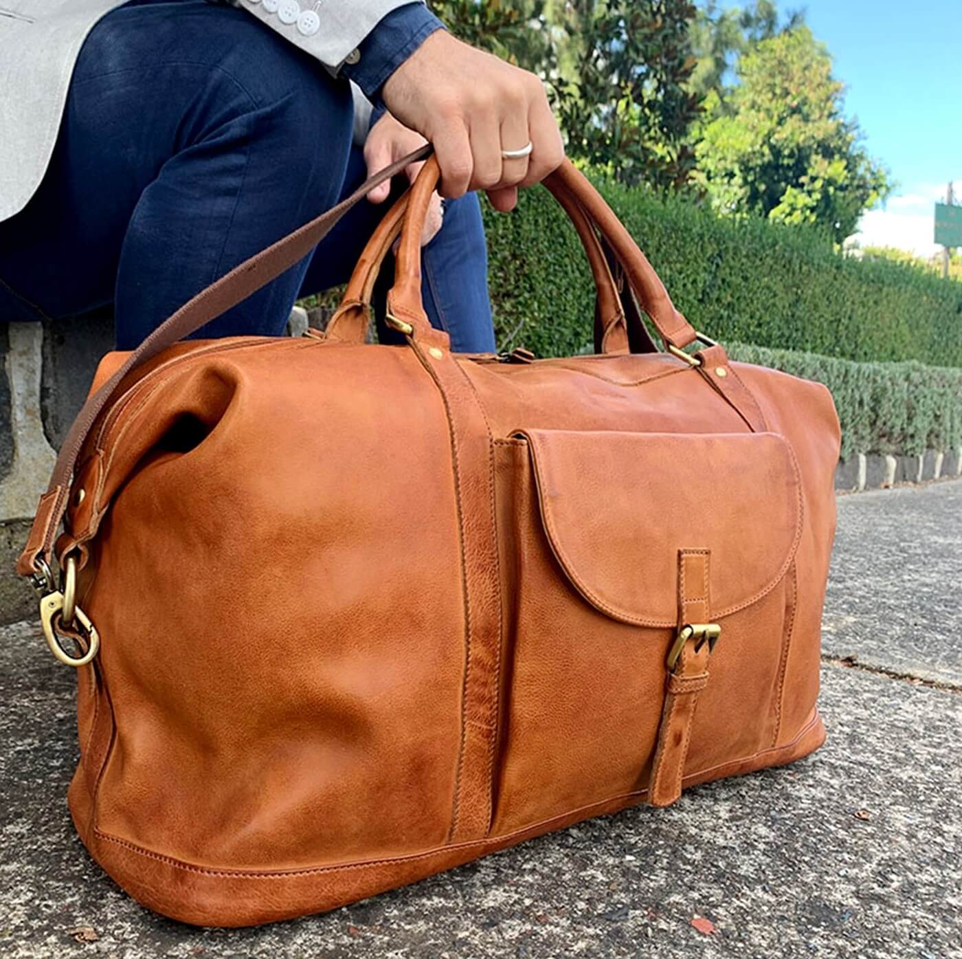 Pierre Cardin PC3134 Rustic Leather Business-Overnight Bag/Cognac