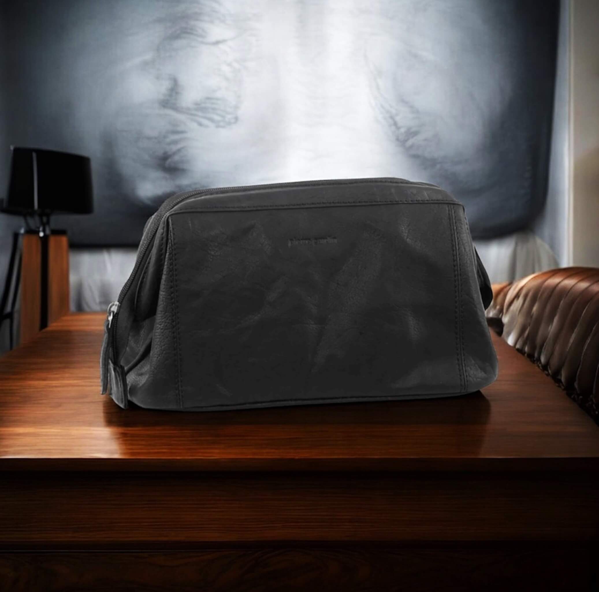 Pierre Cardin PC2803 Rustic Leather Toiletry Bag/Black