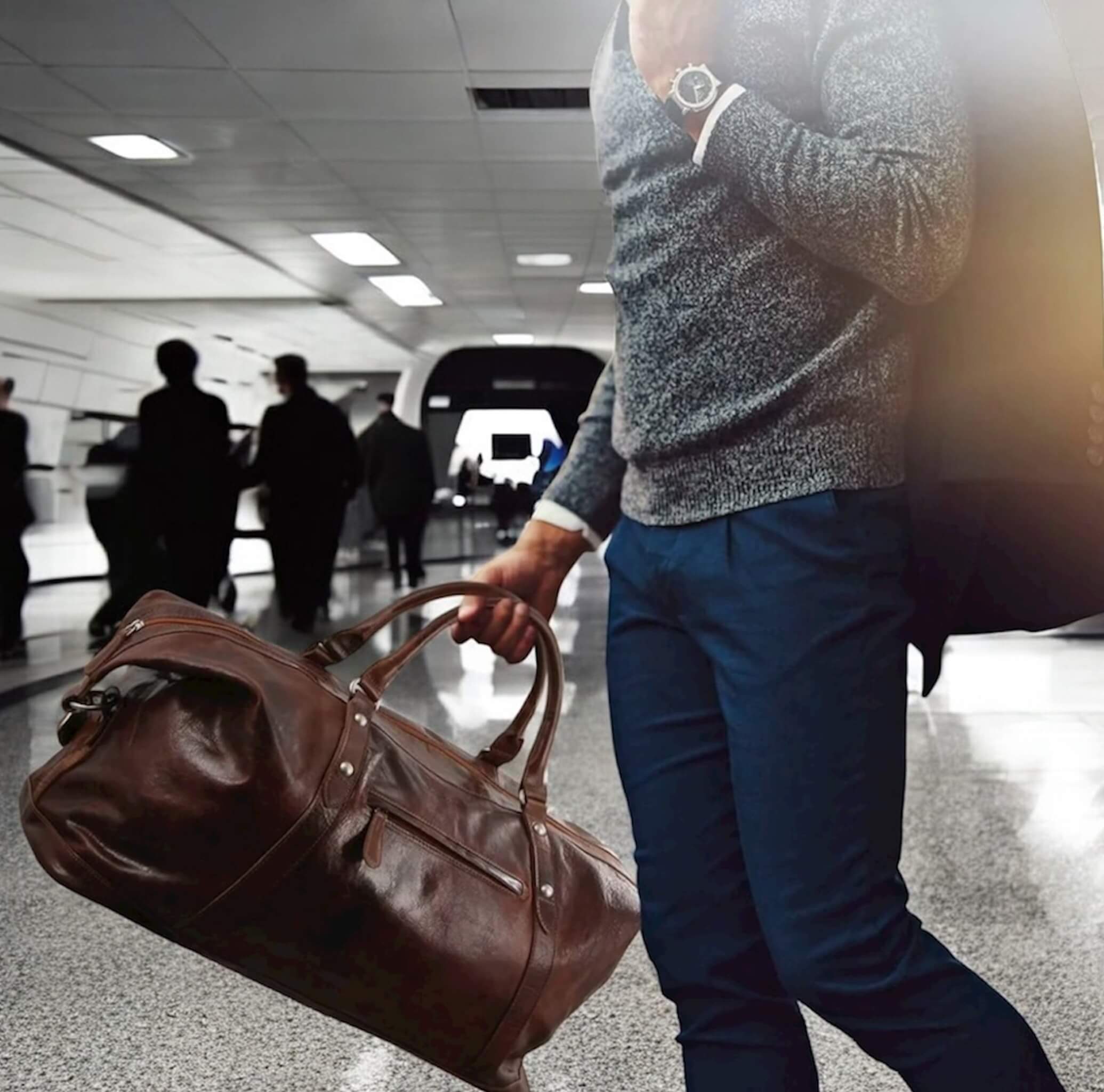 Pierre Cardin PC2824 Rustic Leather Travel-Overnight Bag/Cognac