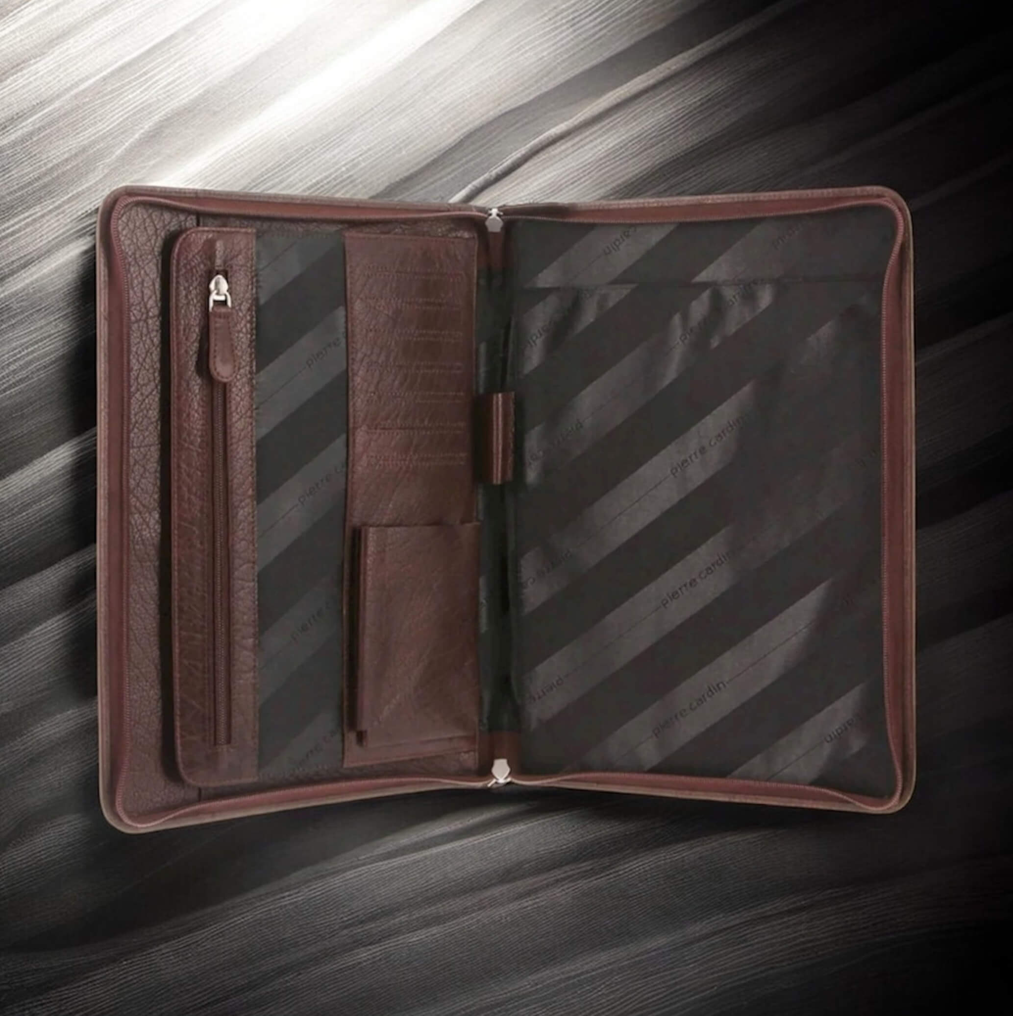 Pierre Cardin PC3062 Italian Leather A4 Business Folio/Chocolate