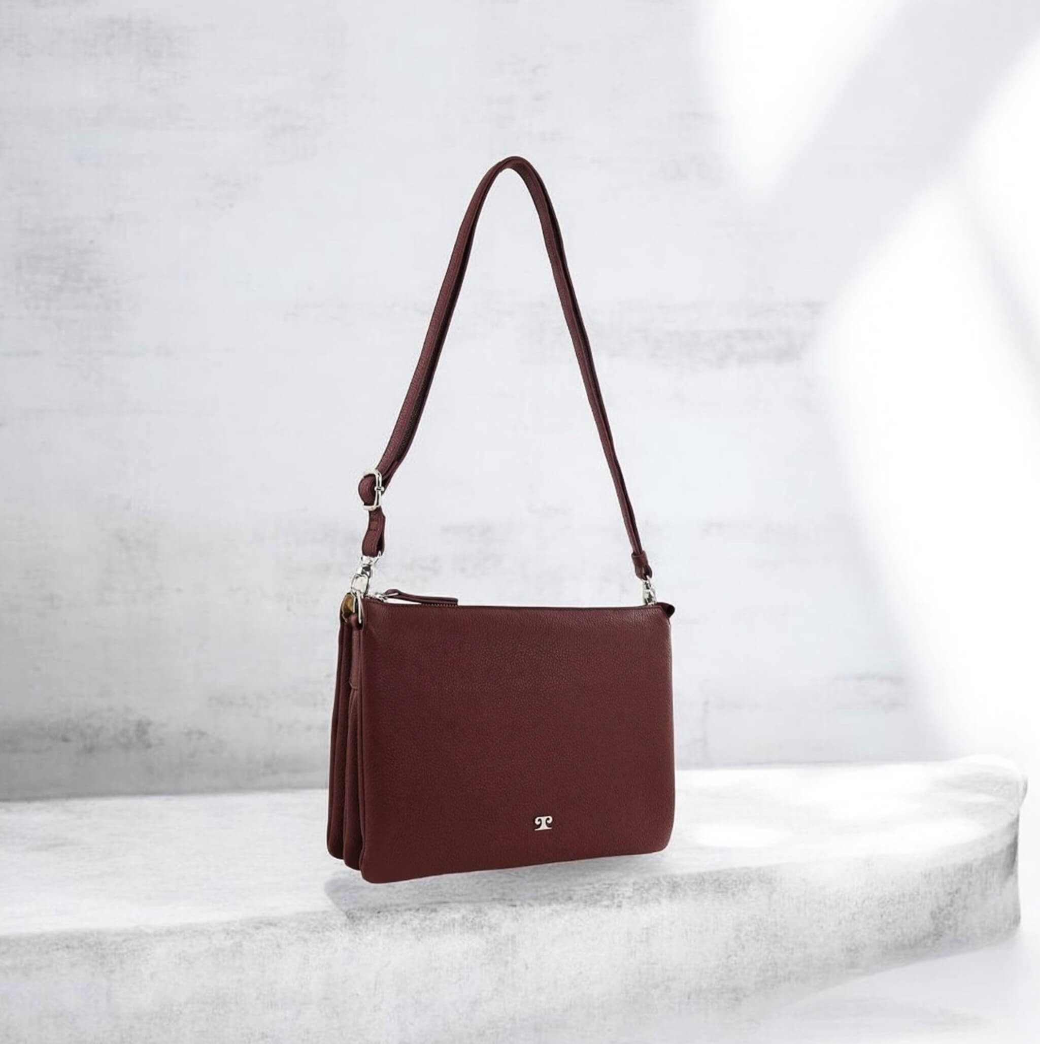 Pierre Cardin Ladies Leather Crossbody Bag in Shiraz