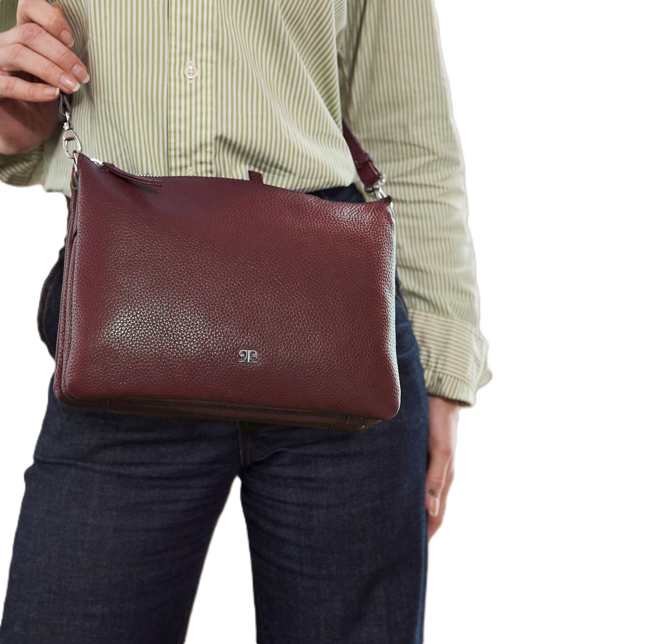 Pierre Cardin Ladies Leather Crossbody Bag in Shiraz