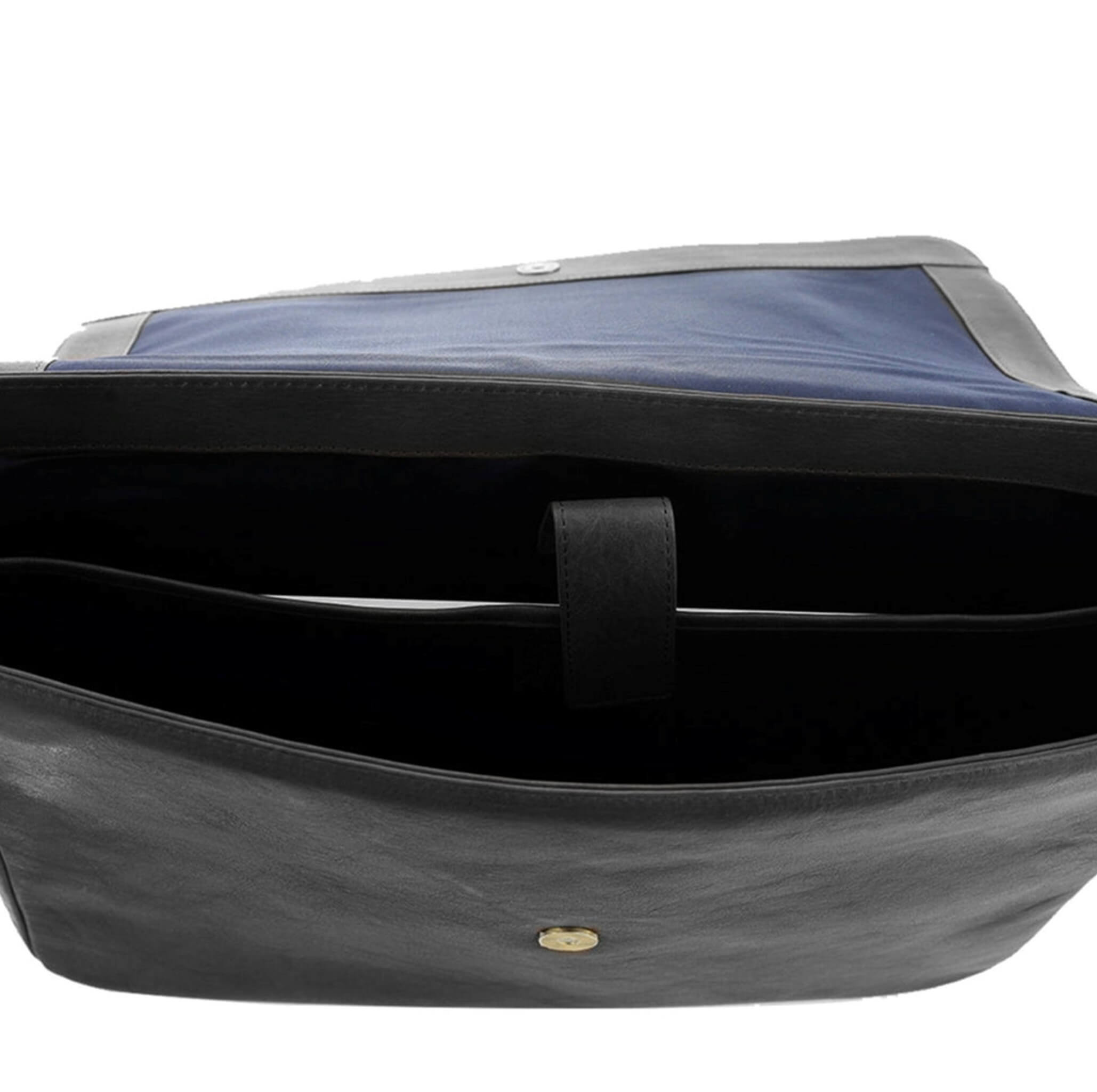 Pierre Cardin Mens Leather Messenger Bag in Black