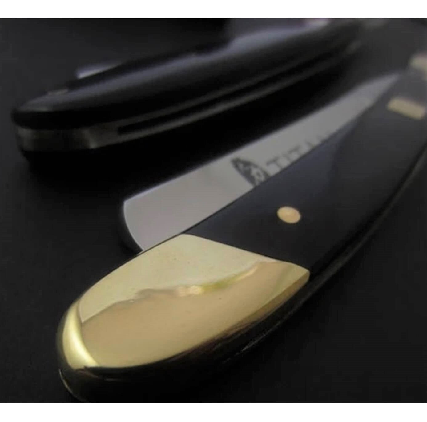 TITAN Genuine Cutthroat Razor Kit